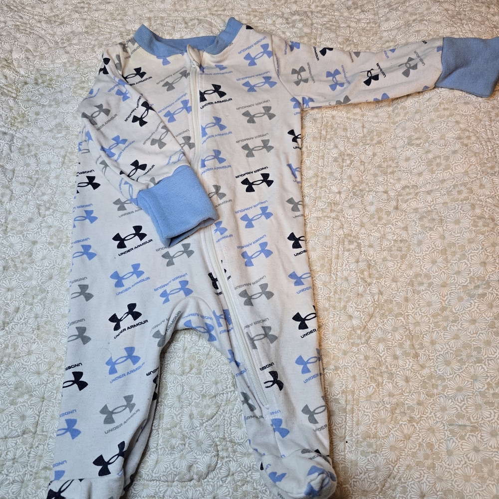 Under Armour Sleeper 0/3